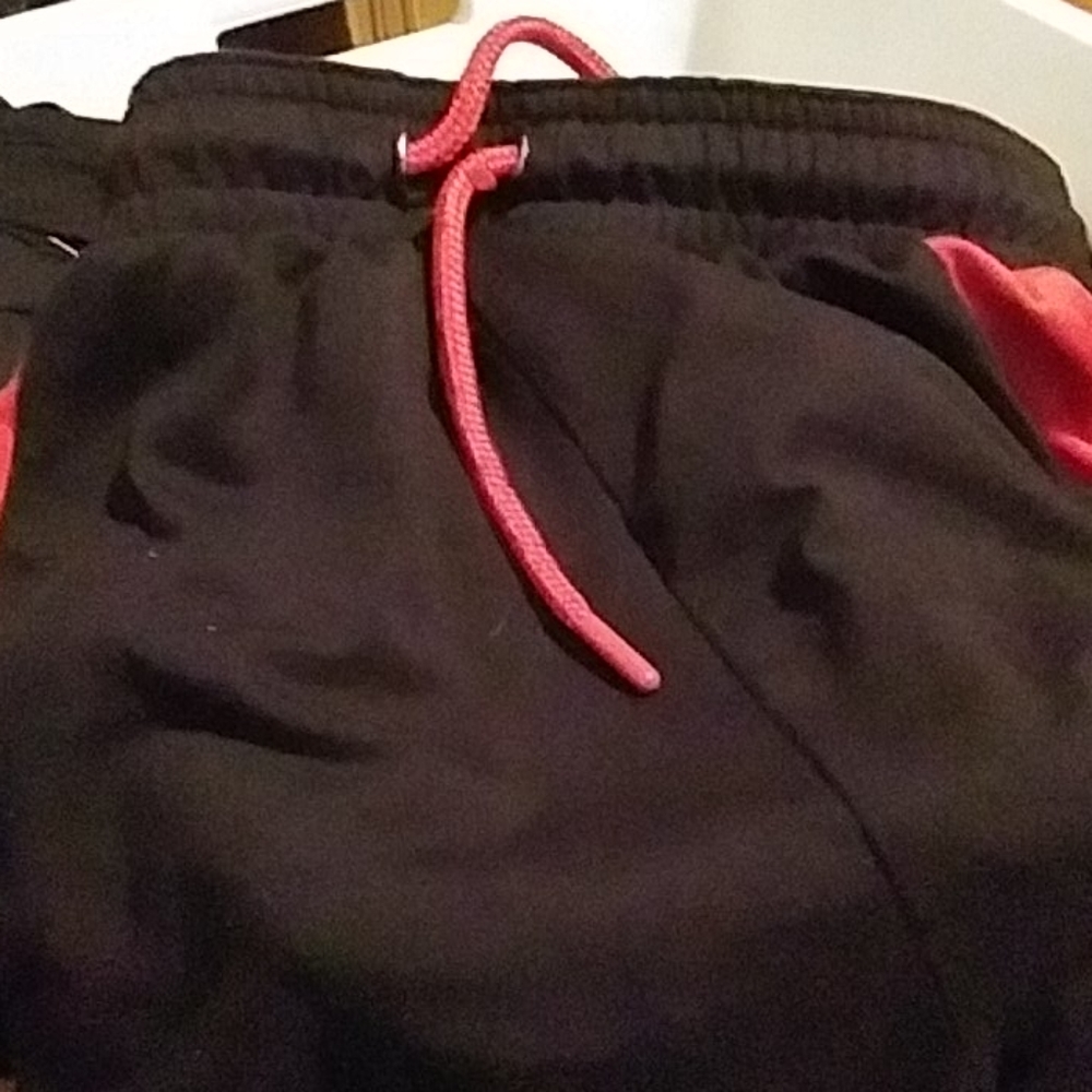 1 pair of mta sports shorts